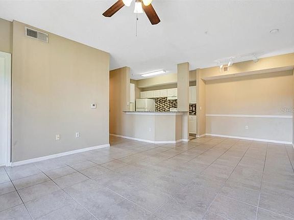 4th image of 5554 Metrowest Blvd #10