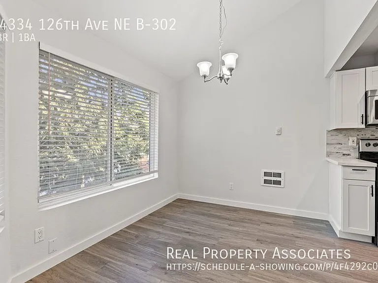 14334 126th Ave NE #B302 — Photo 23