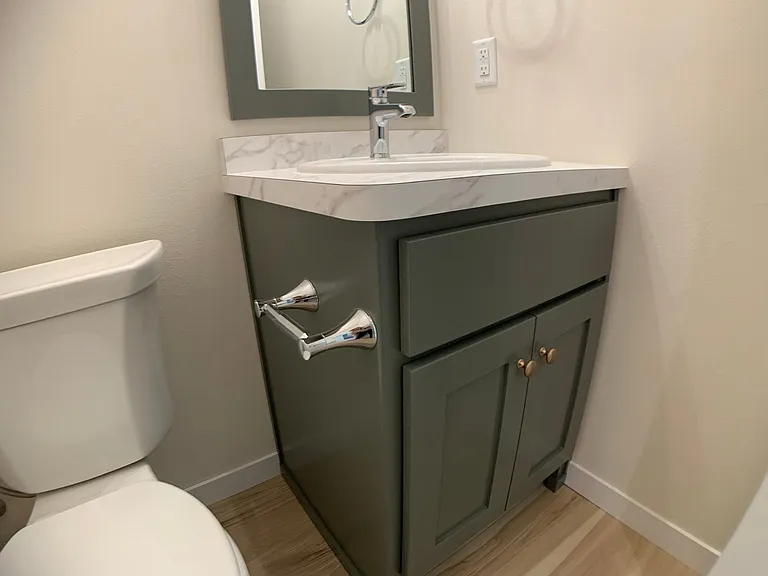 1360 Goldenwood Dr NW — Photo 12