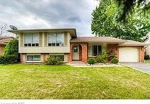 3237 Corry Cres S