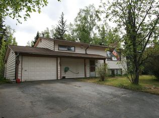 834 Lancaster Dr, Anchorage, AK 99503