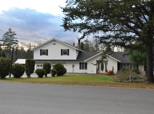 9 Attean Rd, Jackman, ME 04945