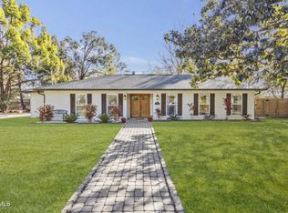 306 Wisteria St, Ocean Springs, MS 39564