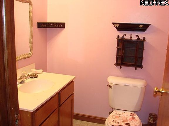 5th image of 8252 Water St