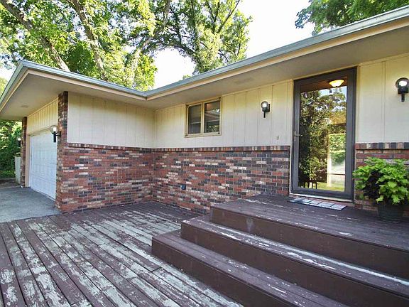 4th image of 7861 Louella Dr