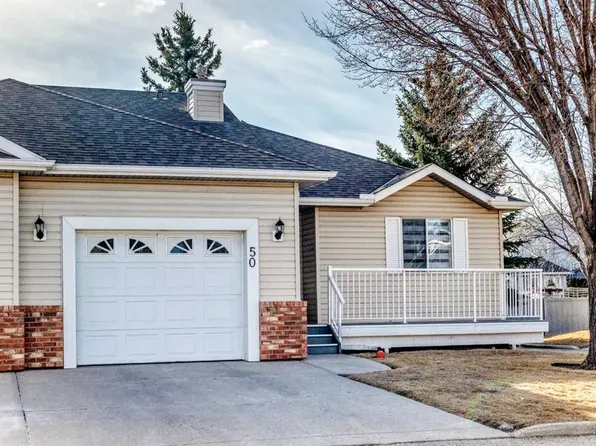 50 Del Monica Vlg NE, Calgary, AB T1Y 6Z5