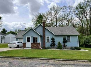 20 Frisbie St, Hillsdale, MI 49242