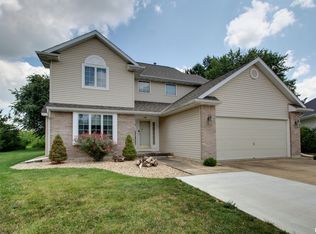 176 Lexington, Quincy, IL 62305