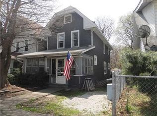 206 Lighthouse St, Erie, PA 16507