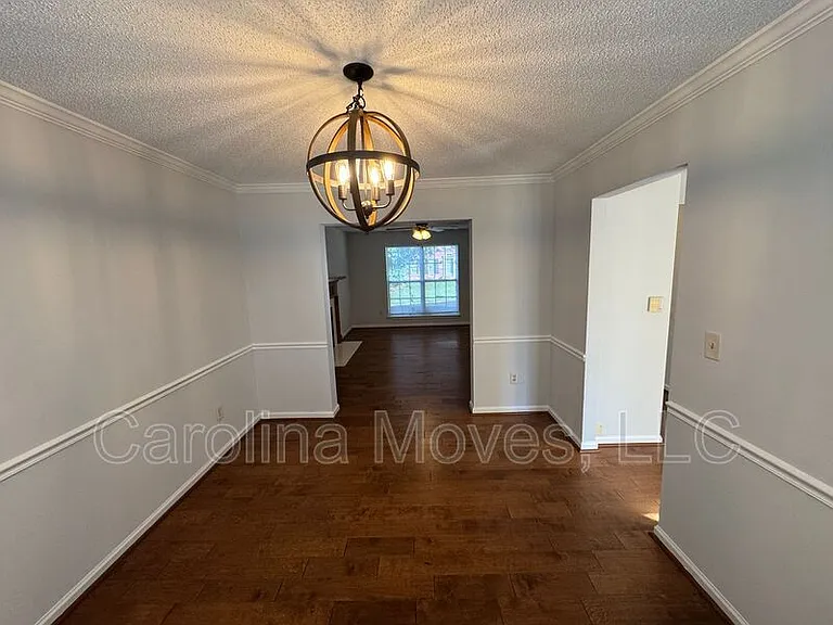 9 Ivy Springs Dr — Photo 6
