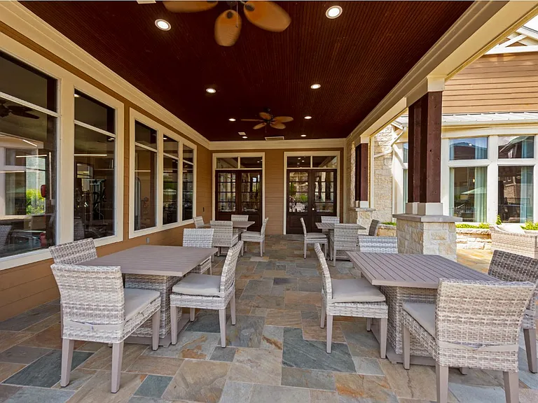 Oak Park Trails Pool Patio