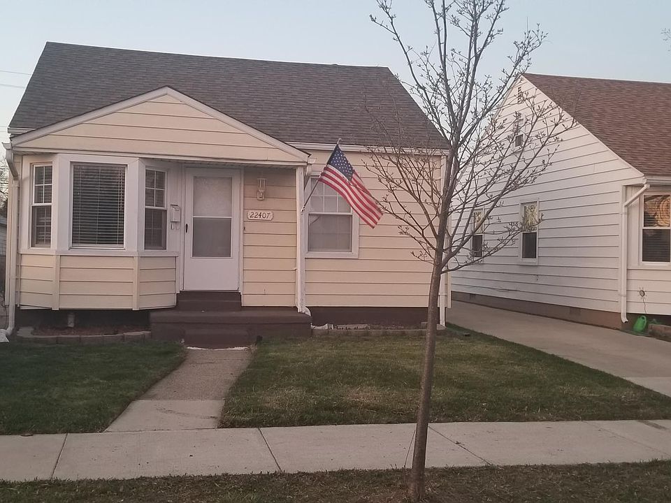 1st image of 22407 Maxine St