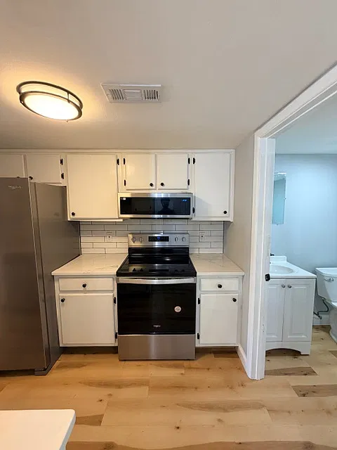 Taylor - 429 Summer Park Crescent - 1 — Photo 3