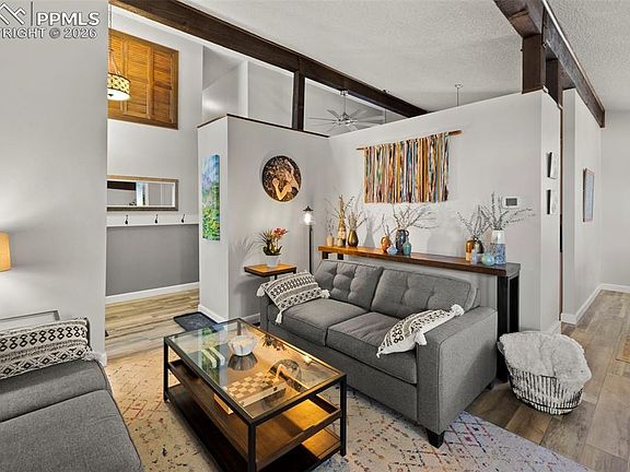4th image of 172 Del Oro Cir