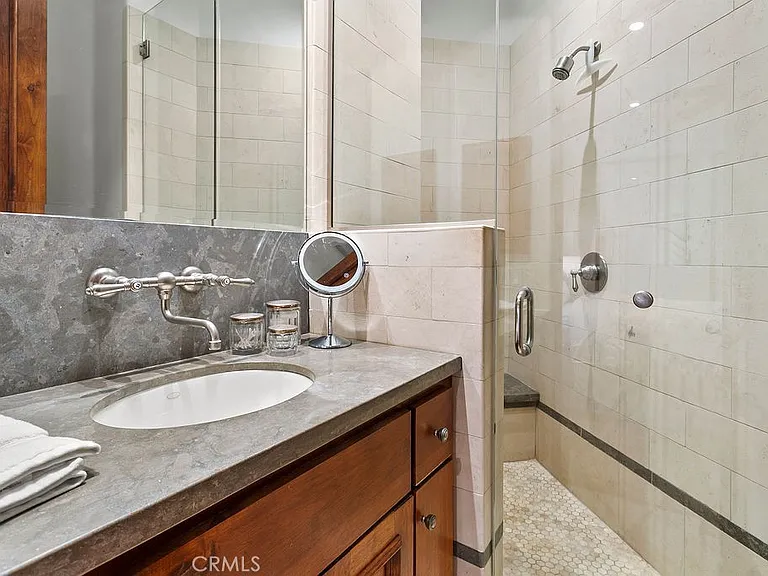 136 Emerald Bay — Photo 19