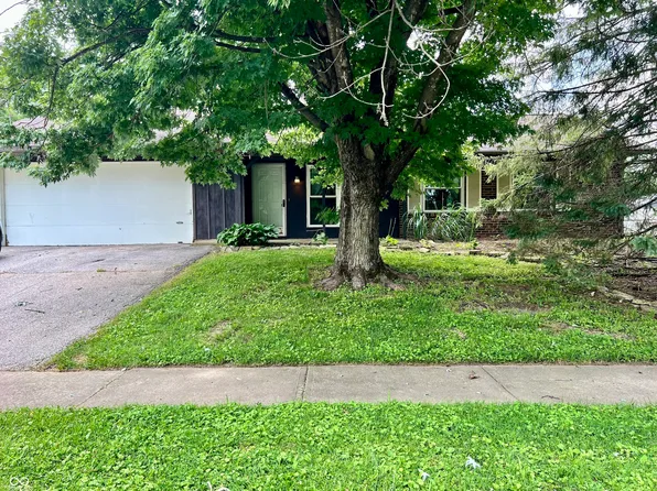 5722 Wheelhorse Dr, Indianapolis, IN 46221
