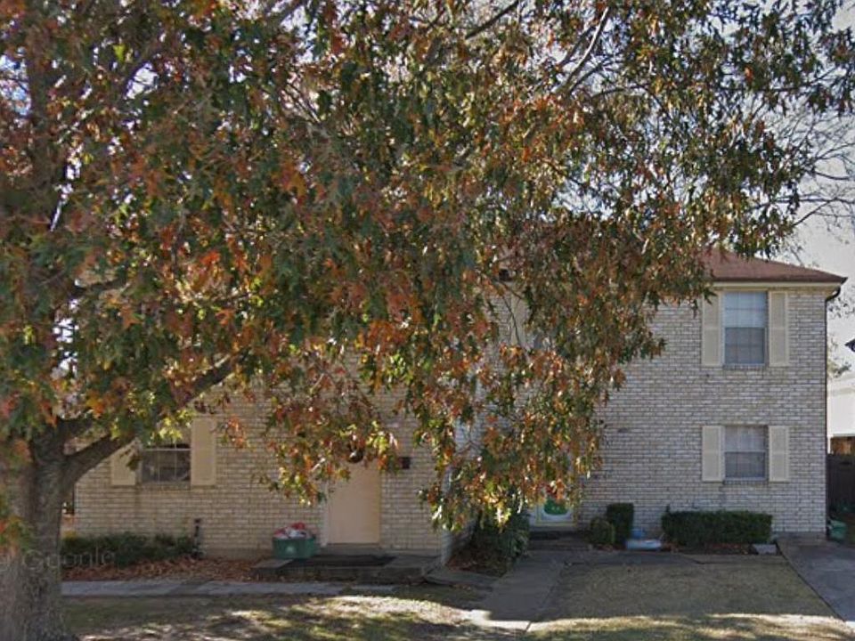 1st image of 2218 Caswell Ln