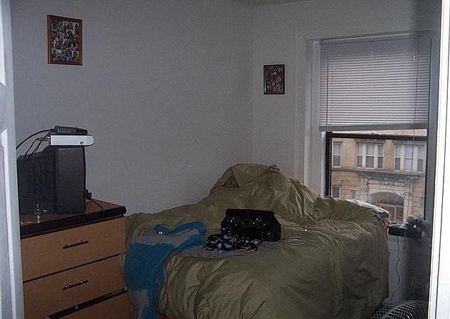2nd image of 818 Huntington Ave #3