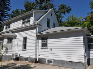 308 3rd Ave NE, Roseau, MN 56751