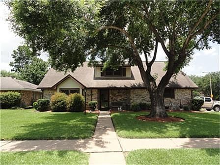 1st image of 409 Una Dr