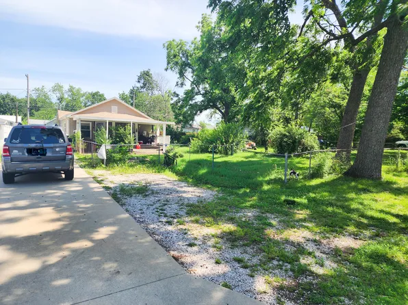 3021 W Olive Street, Springfield, MO 65802