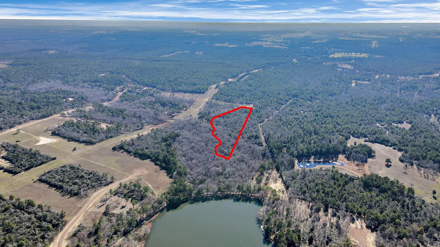 896 Private Road 1318 photo 1