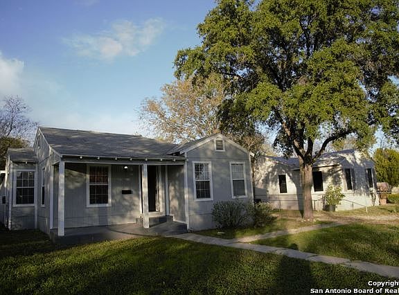 2nd image of 2603 Waverly Ave