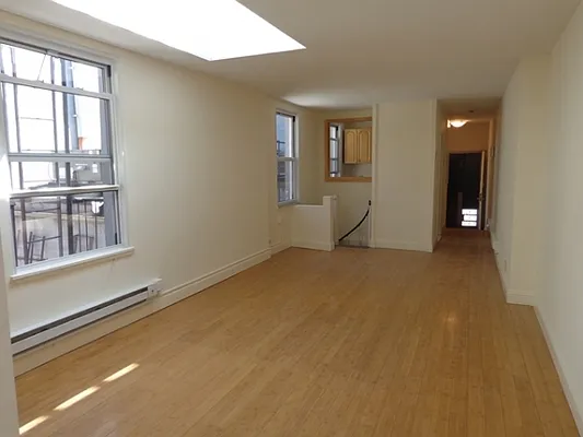 Rented by Citi Habitats | media 39