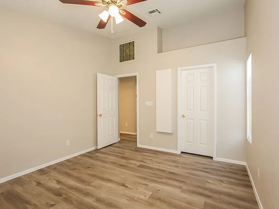 5th image of 4117 Herblinda Ln