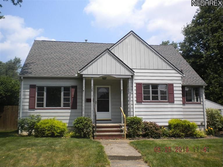 1st image of 801 Arcadia Ave