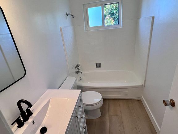 5th image of 57 Dumbarton Ave