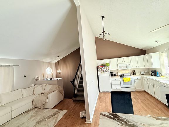 2nd image of 3312 Chad St