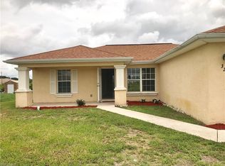 3212 21st St SW, Lehigh Acres, FL 33976