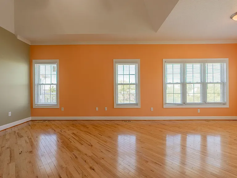 1701 Stratford View Dr — Photo 34