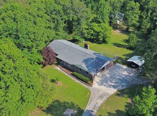 324 Lees Lake Rd, Fayetteville, GA 30214