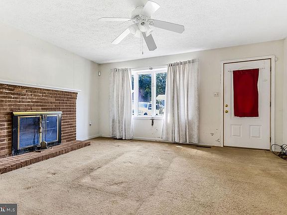 4th image of 10933 Bridle Path Cir