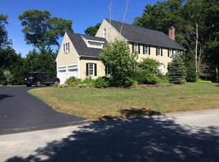 10 Upland Way, Marion, MA 02738