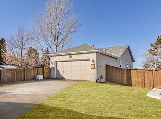 8381 Sunnyside Pl, Highlands Ranch, CO 80126