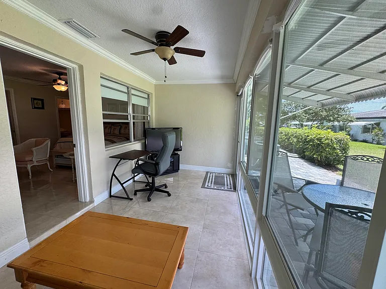 512 High Point Dr #C — Photo 10