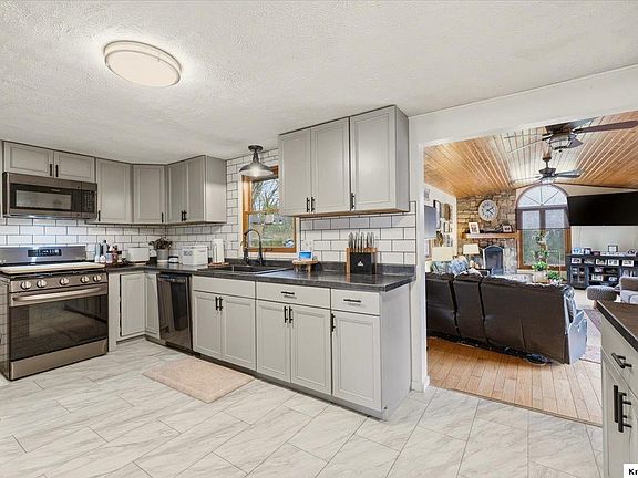 5th image of 13739 Old Mansfield Rd