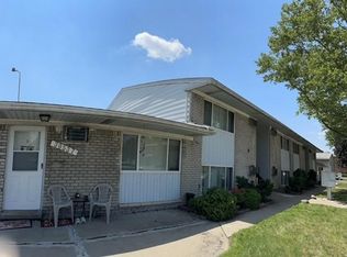 30561 Krauter Ave, Garden City, MI 48135