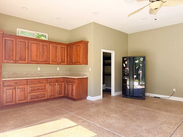 3474 Castle Creek Ct — Photo 39