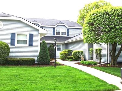 5329 W Woodland Dr #C, Oak Forest, IL, 60452