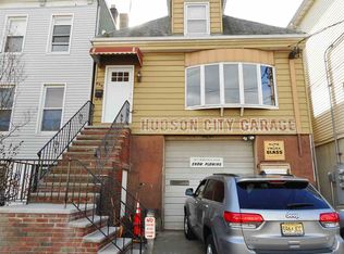 191 Hutton St, Jersey City, NJ 07307