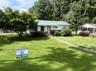 2001 Elmwood St, Johnson City, TN 37604