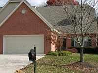 1st image of 2732 Woodbine Ave