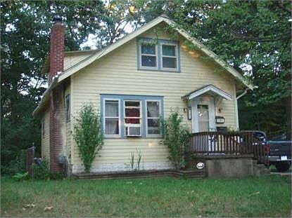 1st image of 701 Leslie St