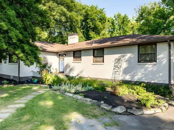 2823 Barclay Dr, Nashville, TN 37206