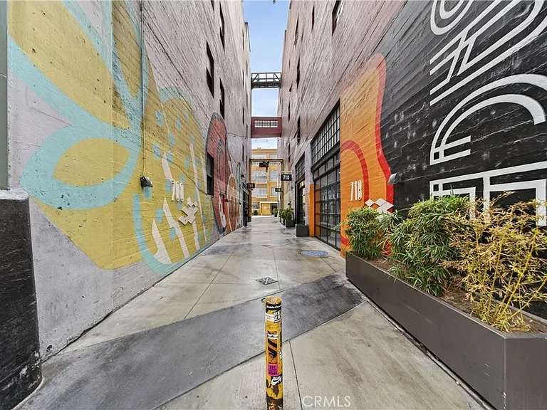 738 S Los Angeles St #507 — Photo 17