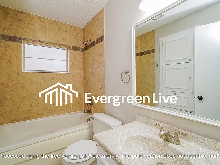 4917 Crestwood Dr — Photo 11